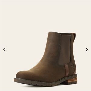 Arita Wexford H2O Brown Boots